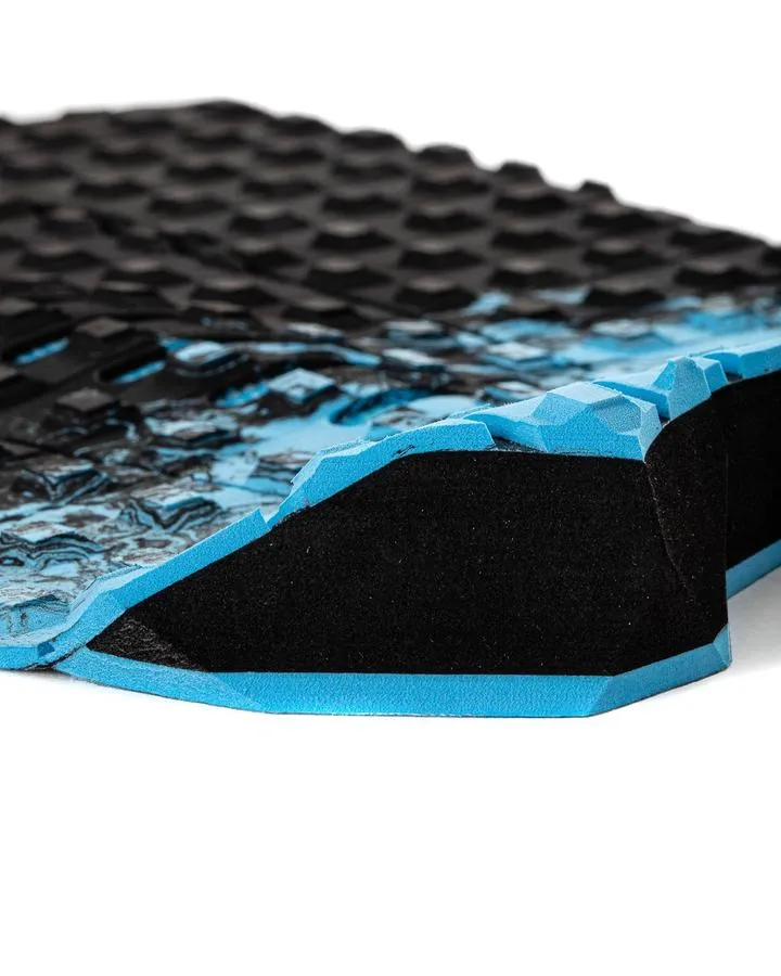 CREATURES TRACTION - MICK FANNING PERFORMANCE