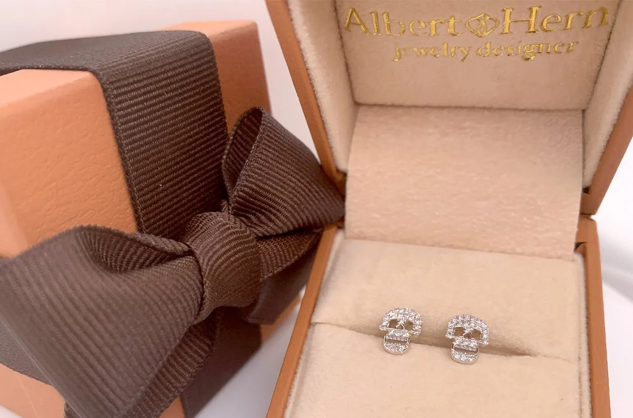 Earrings 14kt Gold Skulls & Diamonds Studs