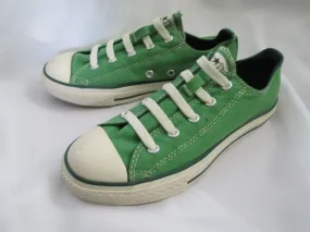 EUC CONVERSE ALL STAR LOWRISE Sneaker Trainer GREEN 2 CHUCKS Kids Athletic Sports Shoe EUC CONVERSE ALL STAR LOWRISE Sneaker Trainer GREEN 2 CHUCKS Kids Athletic Sports Shoe