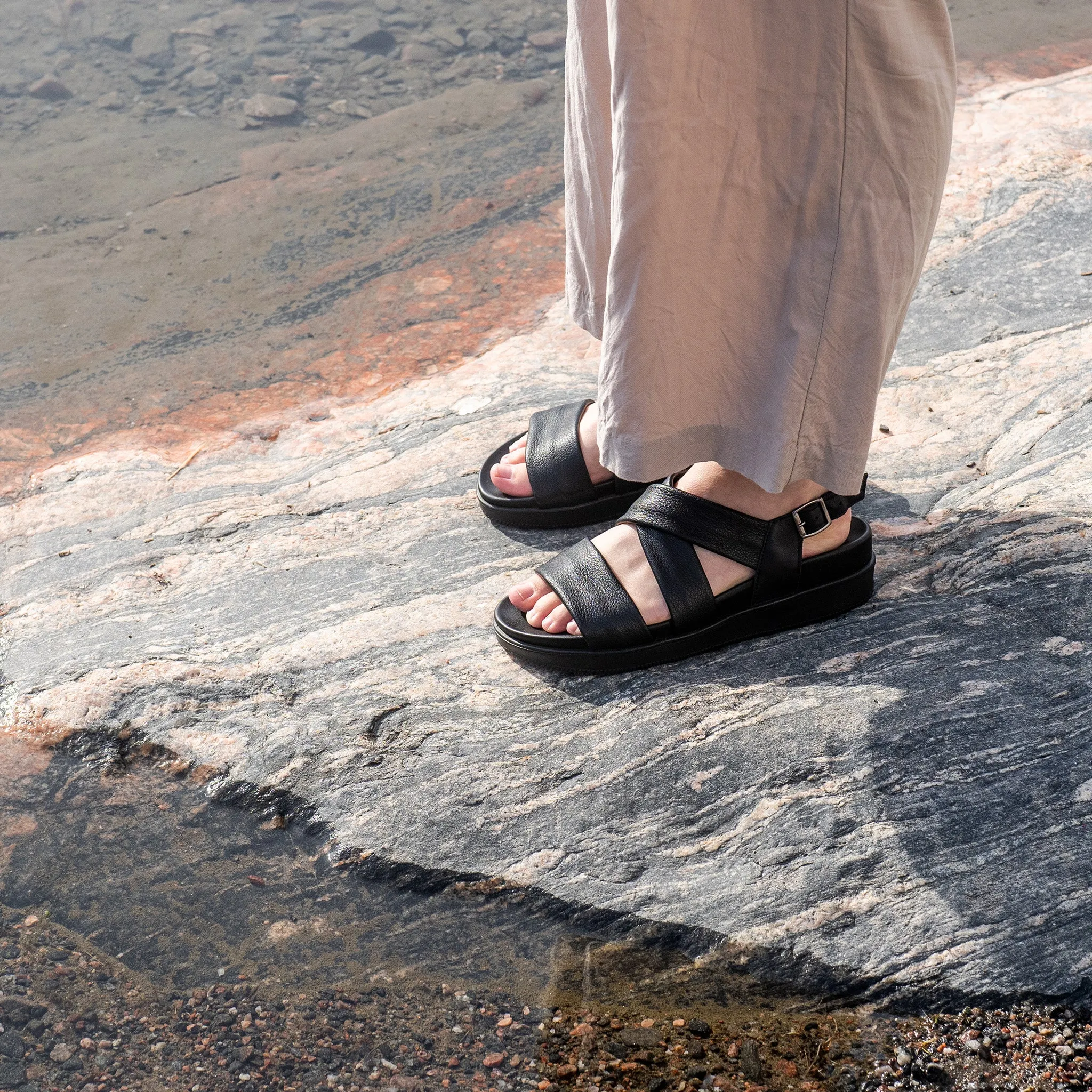 HARSO Women’s strap sandals