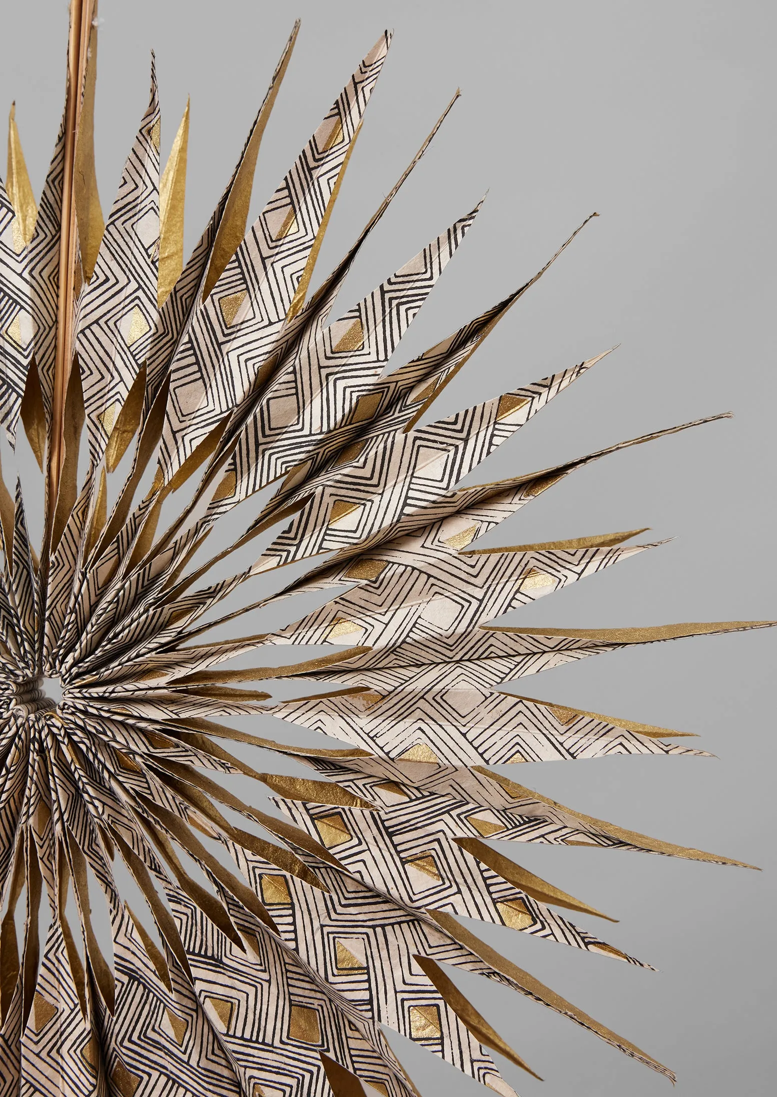 Large Hanging Lokta Paper Star | Ecru/Gold