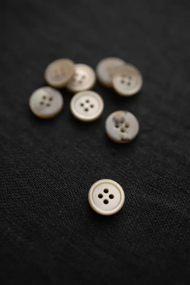 Milky Shirt Buttons / 11mm