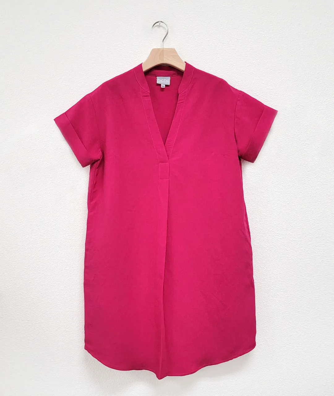 Niche - Lima - Mila Dress - Raspberry
