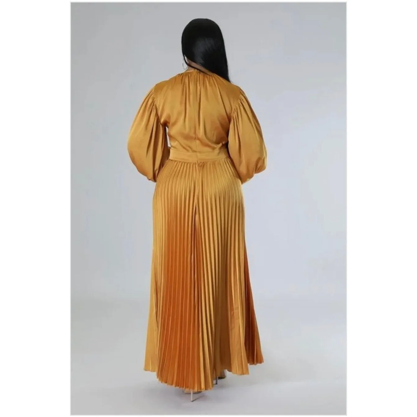 THE ULTIMATE-DRESS